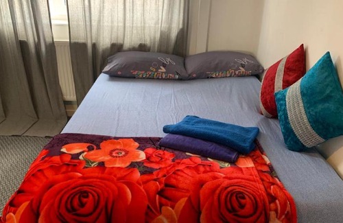 Barking Appartement | Luxury Ultra super Bedroom near the Barking Rail station in London