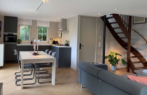 Sint Nicolaasga Maison | Maison de vacances de luxe "Waldhaus Friesland" - Langweer - Lemmer - Sneek