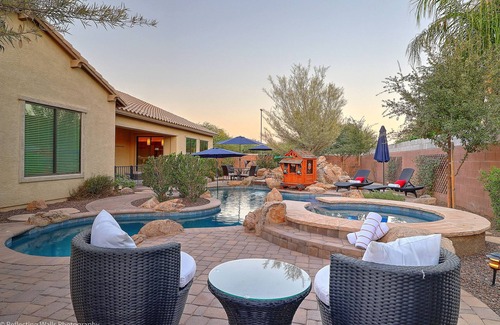 Stratland Estates Maison | Maison de vacances de luxe! Piscine lagon chauffée + spa, Casita (5BR / 3. 5BA)