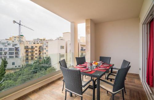 Ta' Giorni Appartement | Luxury Valley View St Julians