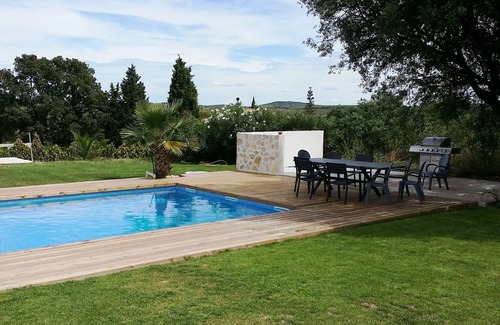Assas Maison | Villa haut standing, tout en baies vitrées, entre village et campagne (mer 30mn)