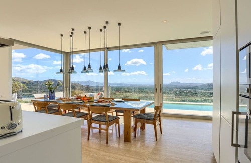 Urbanitzacio la Font Villa | Luxury villa with heated pool, amazing views