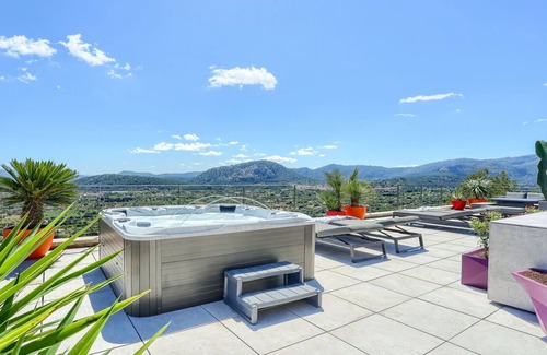 Urbanitzacio la Font Villa | Luxury villa with heated pool, amazing views