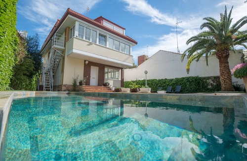 Pena Grande Villa | Villa de luxe jusqu'à 18 personnes. Madrid Capital Piscine et jardin privés. WiFi