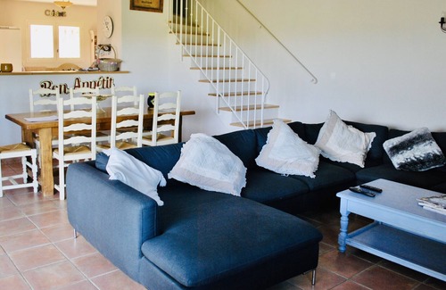 Durban-Corbieres Villa | Villa de quatre chambres avec piscine et vue imprenable sur le sud de la France!