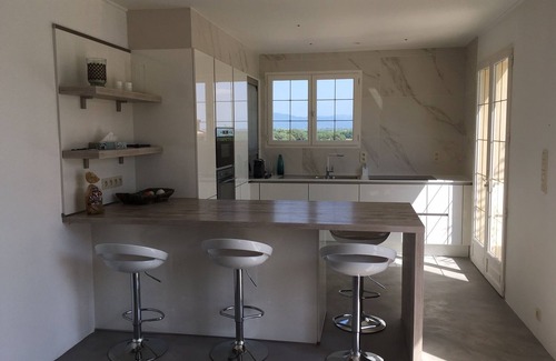 Serra-di-Fiumorbo Villa | Villa de luxe -piscine privée chauffée-vue montagne à 5 min de la mer-4 ch -2SDB