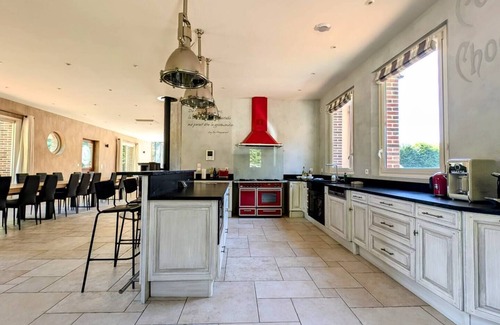 Vitrai-sous-Laigle Maison | Luxury villa: heated pool & nature