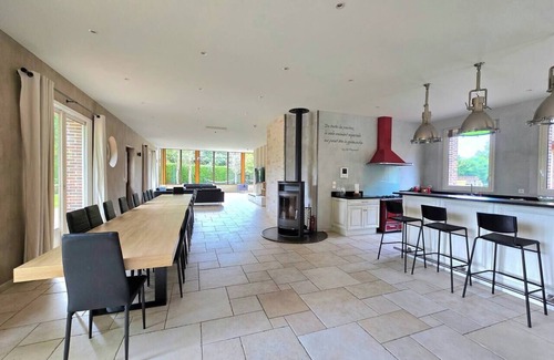 Vitrai-sous-Laigle Maison | Luxury villa: heated pool & nature