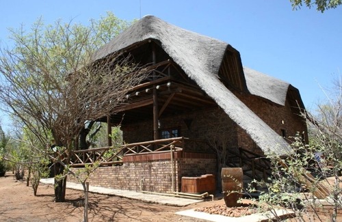 Marloth Park Villa | Villa de luxe dans le Marloth Park entre les animaux sauvages et WIFI gratuit 24h / 24 et 7j / 7!