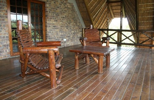 Marloth Park Villa | Villa de luxe dans le Marloth Park entre les animaux sauvages et WIFI gratuit 24h / 24 et 7j / 7!