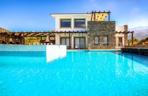Kounelion Villa | Villa de luxe Isabella avec piscine privée et vue panoramique sur la mer, Sisi, Crète