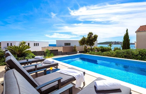 Sevid Villa | TG VILLA DOLCE VITA - Tempera