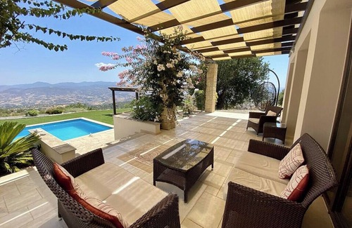 Kritou Tera Villa | Luxury villa with breathtaking views