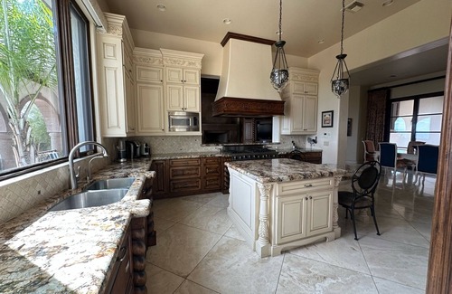 The Foothills Maison | Luxury Villa with Best Views in Tucson