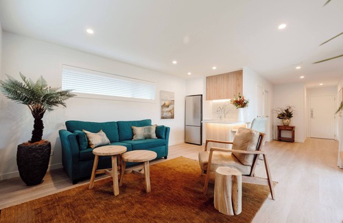Rotorua Maison | Luxury Villa With Heated Pool, Spa, Suana, Air-con, & 100m From Redwoods Forest
