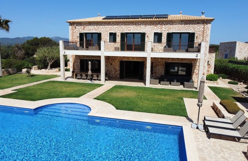 Cala Murada Villa | Luxury villa with panoramic sea views for 12 people, large pool, BBQ house