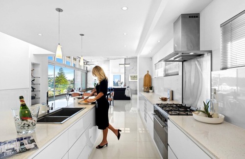 Forresters Beach Maison | Bluewater at Forresters
