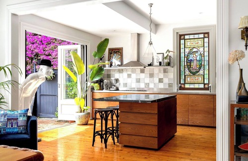 St Kilda Maison | Luxury Villas St Kilda West Beach (Walk to the beach)