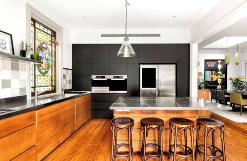 St Kilda Maison | Luxury Villas St Kilda West Beach (Walk to the beach)