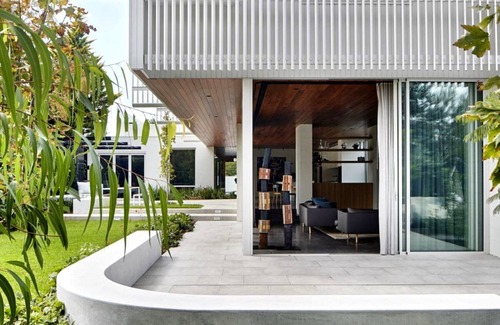 Caulfield North Maison | Luxury Villas Whitehouse (With Car Parking)