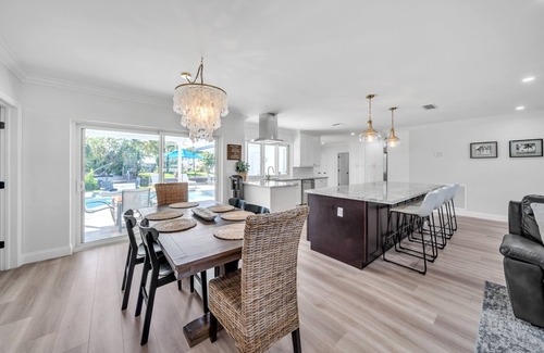 Imperial Point Maison | Luxury Waterfront Home Minutes from the Beach by RedAwning
