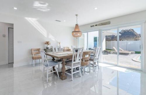 Garden Isles Maison | Luxury Waterfront Oasis in Pompano Beach