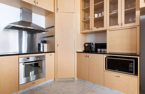 Launceston CBD Appartement | Luxury Waterfront Stay!