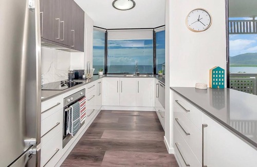 Cairns North Appartement | 'Luxury Waterfront' Spectacular Oasis in the City