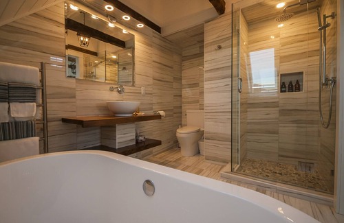 Wedgeport Maison | Suites de luxe avec vue sur la mer, 2 chambres, pour 4 personnes