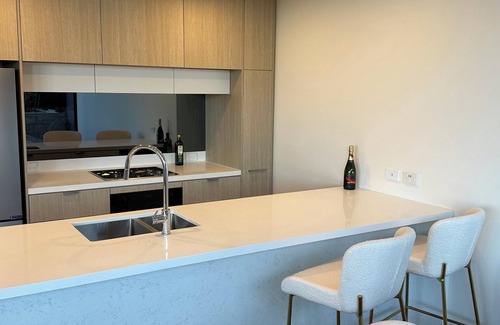 Woolooware Appartement | Luxury Woolooware Apartment with Private Balcony, Bay Views & Resort Perks
