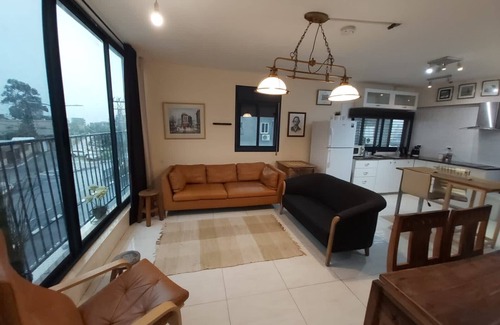 Tiberias Appartement | Oeuvre d'art de luxe, emplacement incroyable