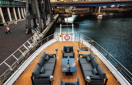 Canary Wharf Location De Bateaux | Luxury Yacht