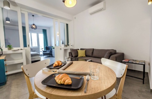 Szentimrevaros Appartement | LuxuryBuda - insider tip for groups and short trips