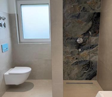 Frankfurt Appartement | Luxus Appartement- Waldheim