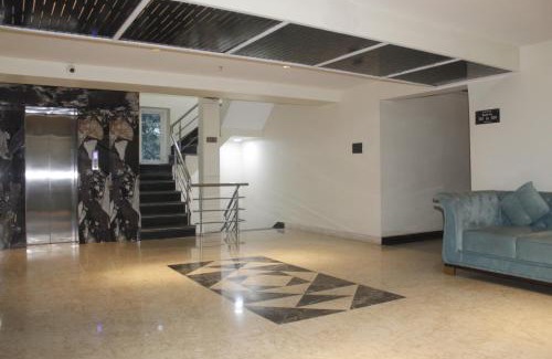 Dhanbad Hôtel | LUXUS INN