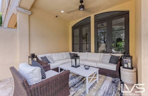 Downtown Fort Lauderdale Maison | LVS Villa Alba- Walk2LasOlas, HeatedPool, RoofTopTerrace