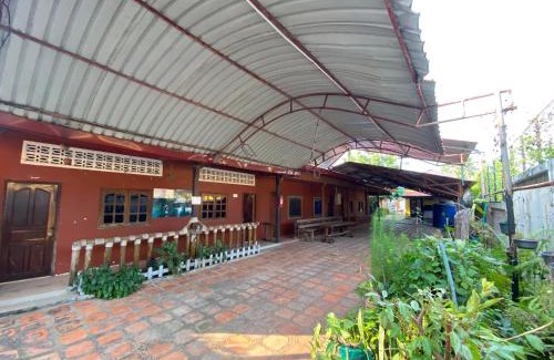 Khemarak Phoumin Maison | LY PORHENG Guesthouse