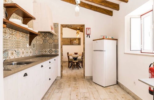 Priorada Maison | Villa Lycium, télévision, quartier calme et paisible