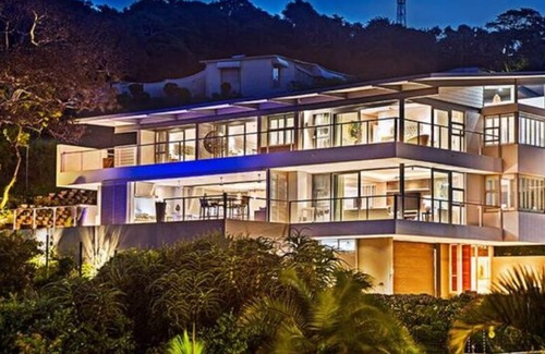 Selection Beach Appartement | Lymegrove Beach Villa's Coral Suite | Umdloti