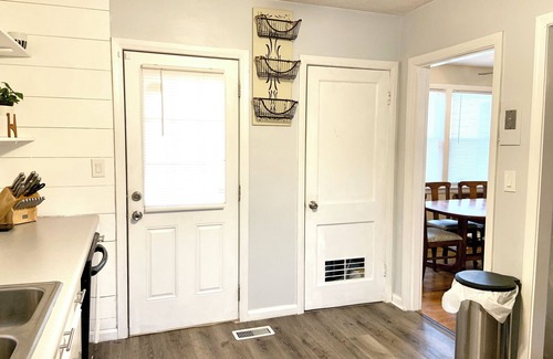 Lynchburg Maison | Lynchburg Home- 5 minutes to LU