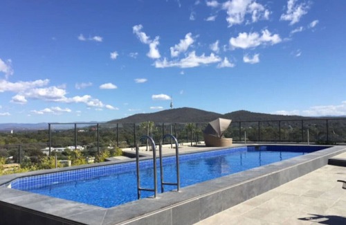 Lyneham Appartement | New to VRBO: Deluxe Studio Apartment in the Center of Canberra