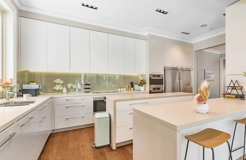Warrawee Maison | 'Lynwood' Warrawee Manor- Koi Home