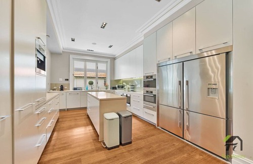 Warrawee Maison | 'Lynwood' Warrawee Manor- Koi Home