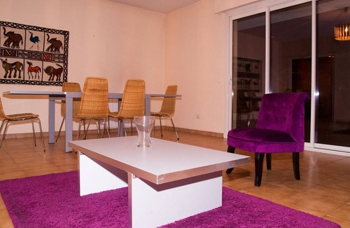 Bussiere - Cadiere Appartement | Lyon-Oullins Beau T3 au calme, ses Jardin&terrasse privatifs dans un parc arboré