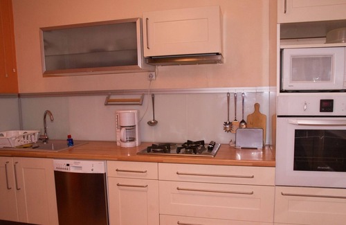 Bussiere - Cadiere Appartement | Lyon-Oullins Beau T3 au calme, ses Jardin&terrasse privatifs dans un parc arboré