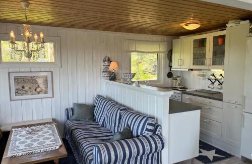 Fredrikstad Maison | Lys og koselig hytte med flott utsikt og masse sol