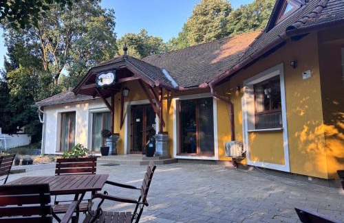 Szombathely Lit Et Petit-Déjeuner | Május 1 Vendégház - Szombathely