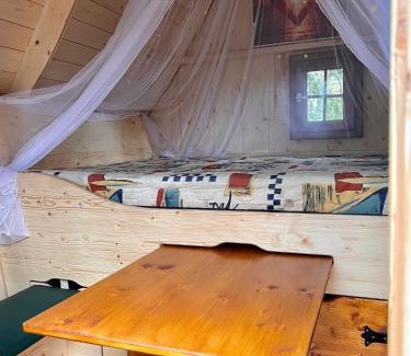 Wuthenow Maison | Märchenhütte- Campen am Wald und See