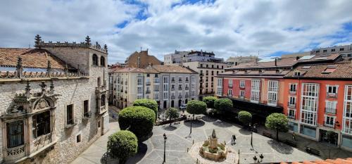 Burgos Appartement | Mía Suites I Centro Histórico - PARKING & WIFI FREE