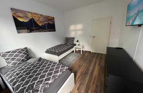 Ottersberg Appartement | Möblierte Wohnung mit ruhiger Terrasse in bester Lage für Feriengäste und beruflich Reisende AW12A-I